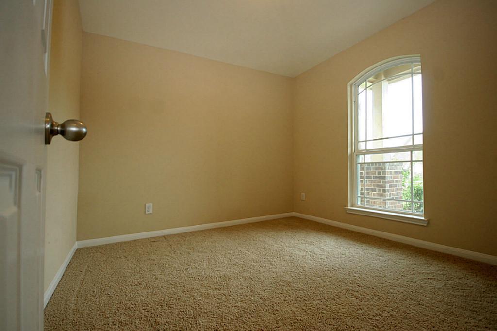 5427 Marble Ravine Richmond, TX 77407 - Photo 10 of 17 an empty room with a window
