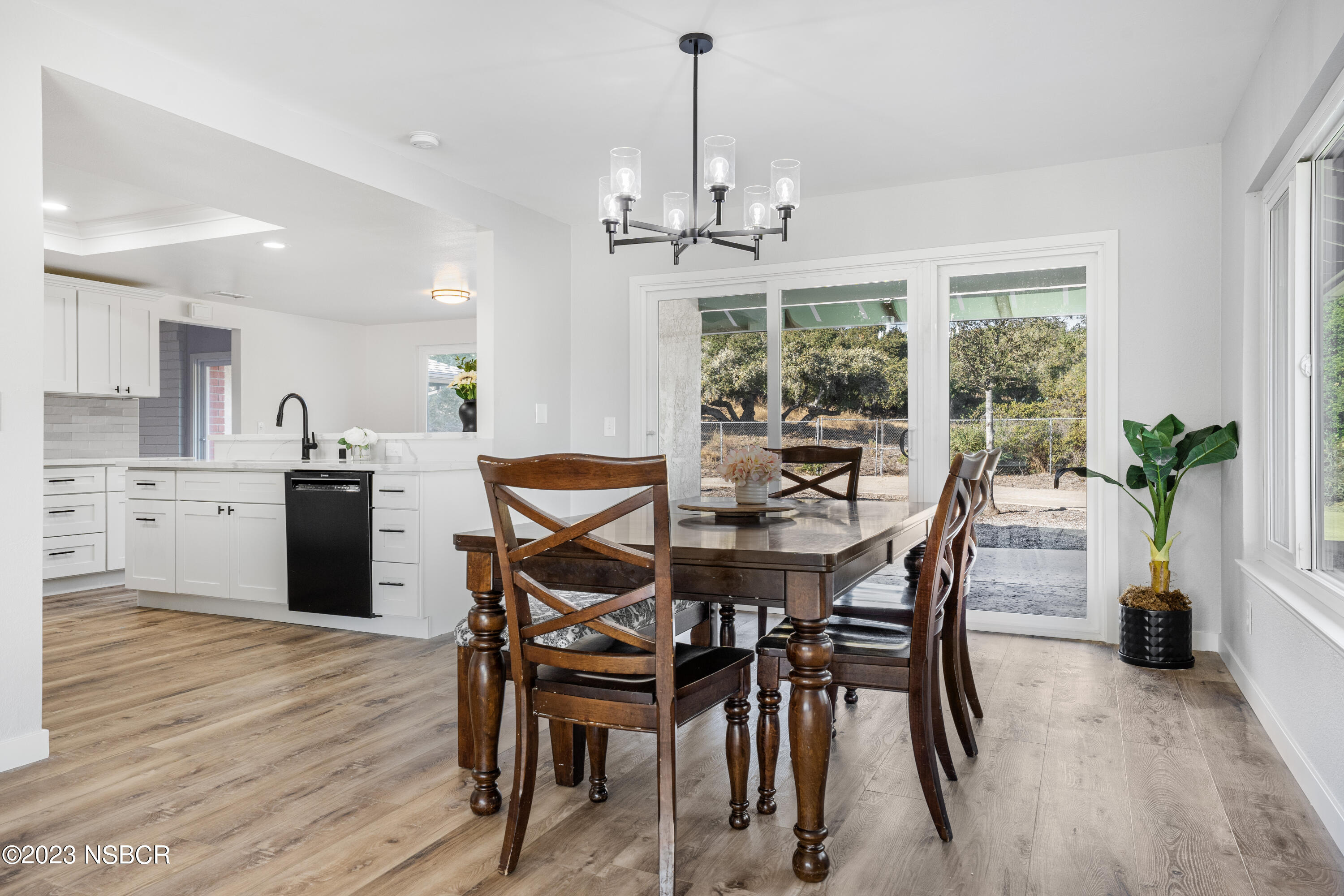 451 Firestone Way Lompoc, CA 93436 - Photo 8 of 28 DSC00995