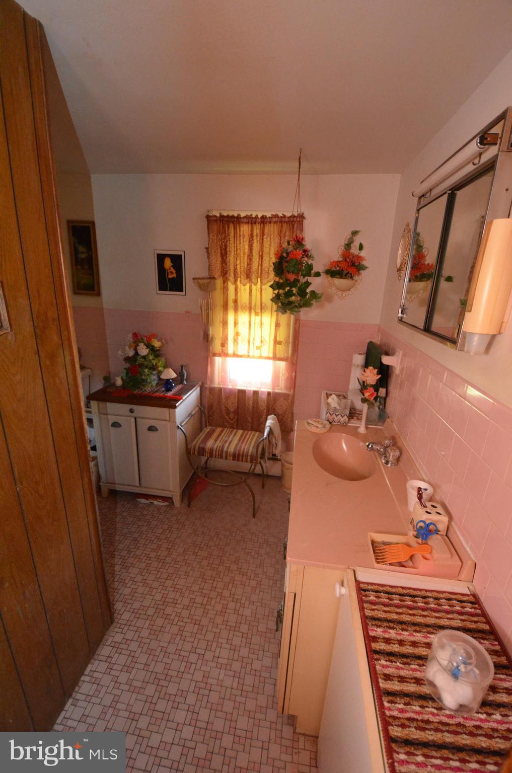 7072 Prout Road Friendship, MD 20758 - Photo 44 of 68 Main home bath