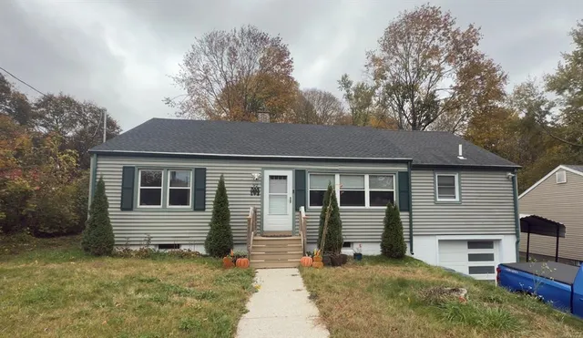 $364,000 | 92 Lake Street, Plainfield, CT 06354