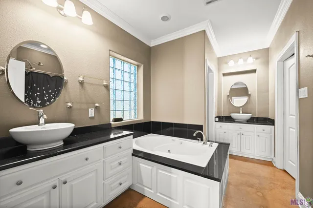 $550,000 | 537 West Main Street, Gonzales, LA 70737