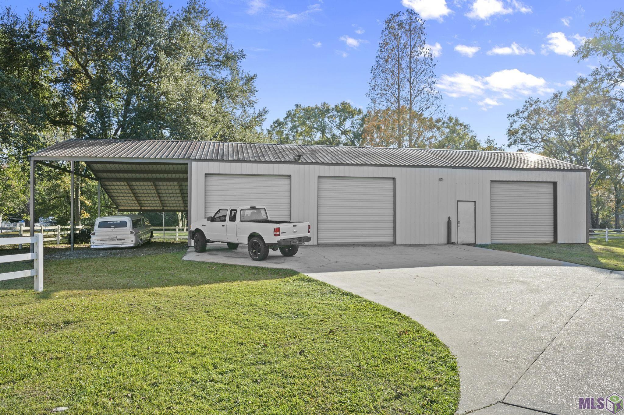 537 West Main Street Gonzales, LA 70737 - Photo 33 of 44