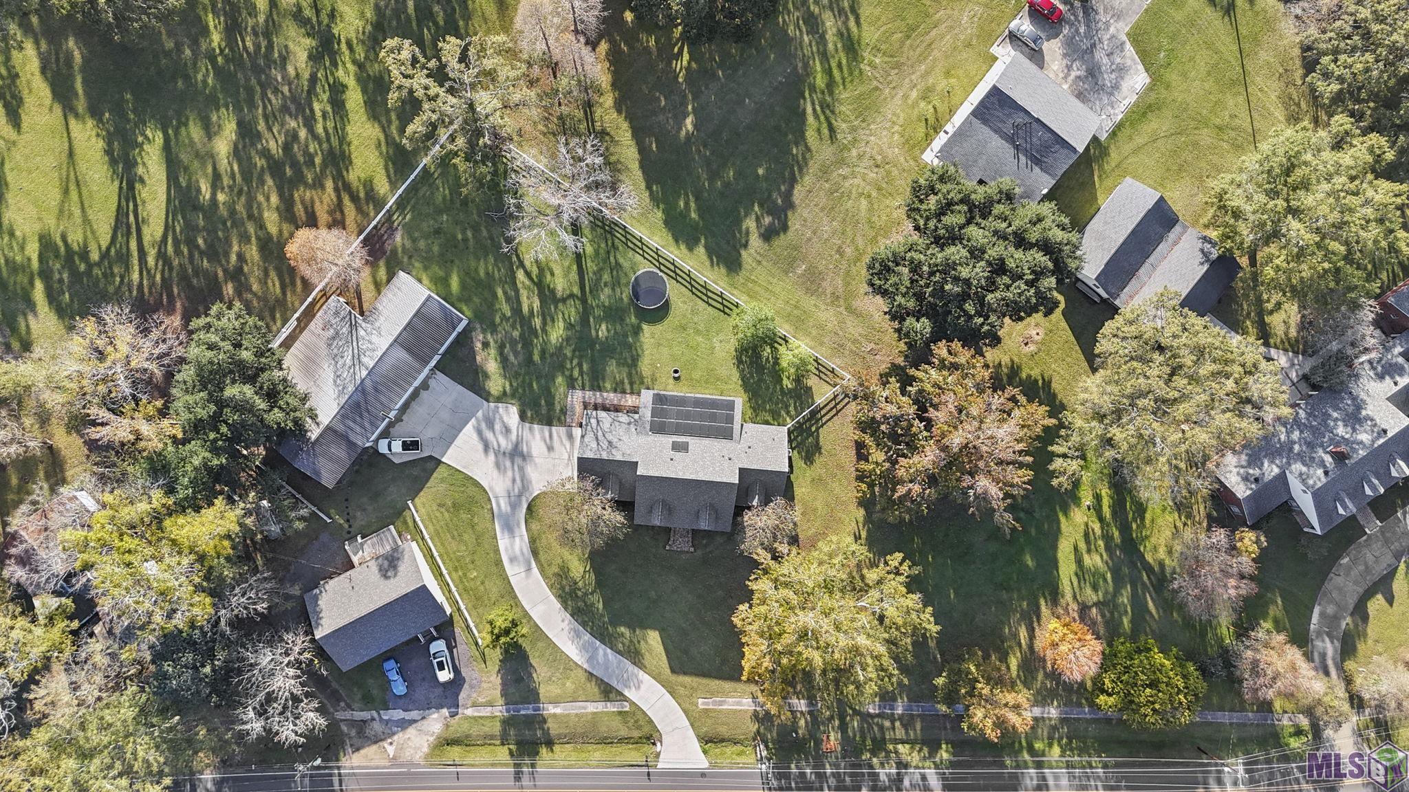 537 West Main Street Gonzales, LA 70737 - Photo 4 of 44