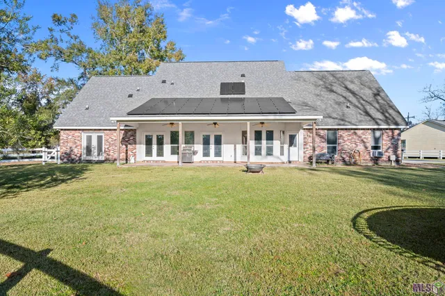 $550,000 | 537 West Main Street, Gonzales, LA 70737