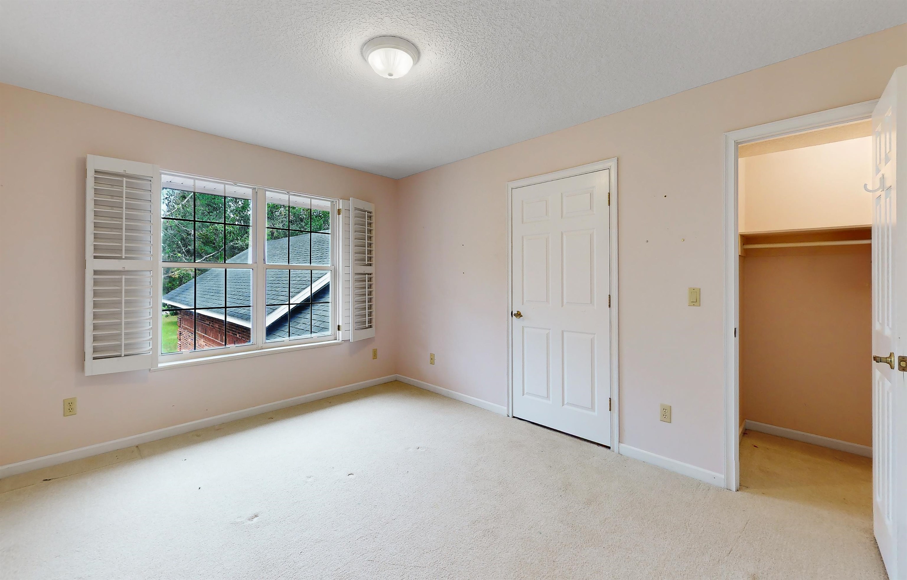 3593 Westover Road Fleming Island, FL 32003 - Photo 42 of 71 an empty room with windows
