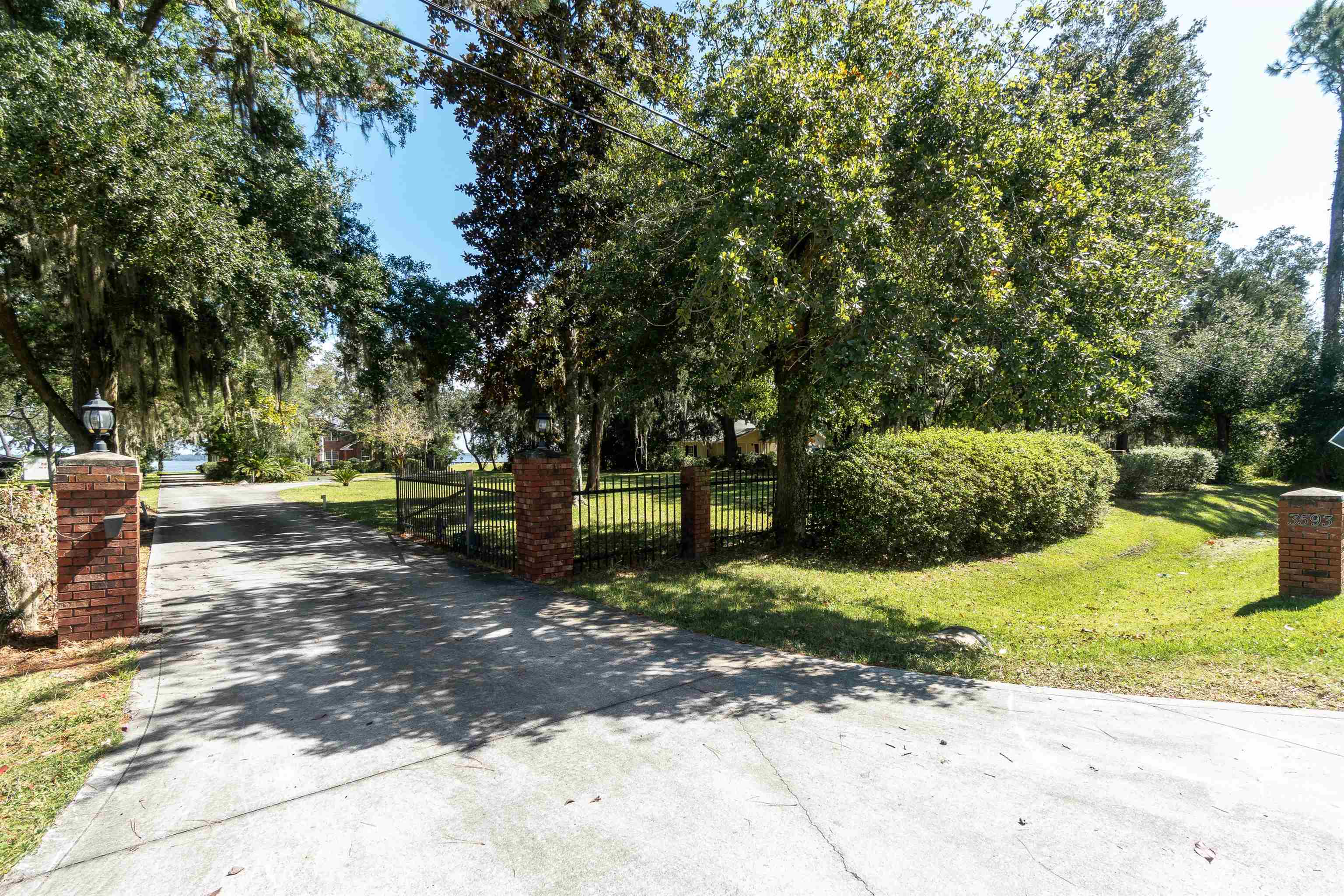 3593 Westover Road Fleming Island, FL 32003 - Photo 62 of 71 a view of a park with trees