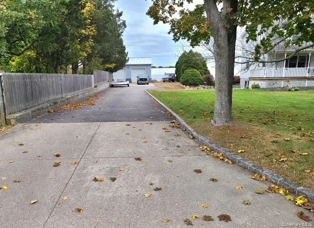 $799,990 | 282 West Lane, Riverhead, NY 11901