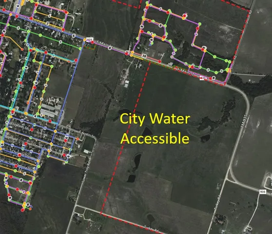 a view of a lake from a yard