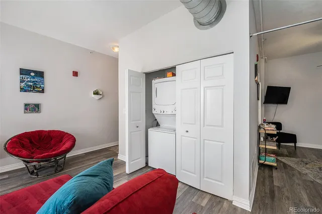 $334,900 | 277 North Broadway, Unit 301, Denver, CO 80203