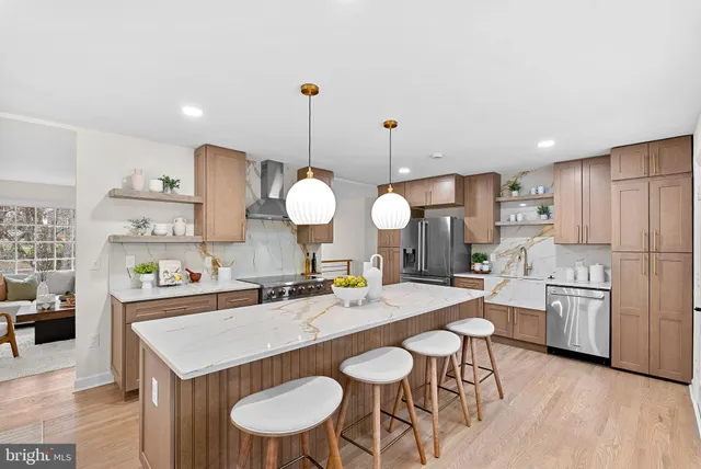 $1,150,000 | 3313 Mill Springs Drive, Fairfax, VA 22031