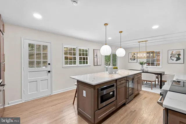 $1,150,000 | 3313 Mill Springs Drive, Fairfax, VA 22031