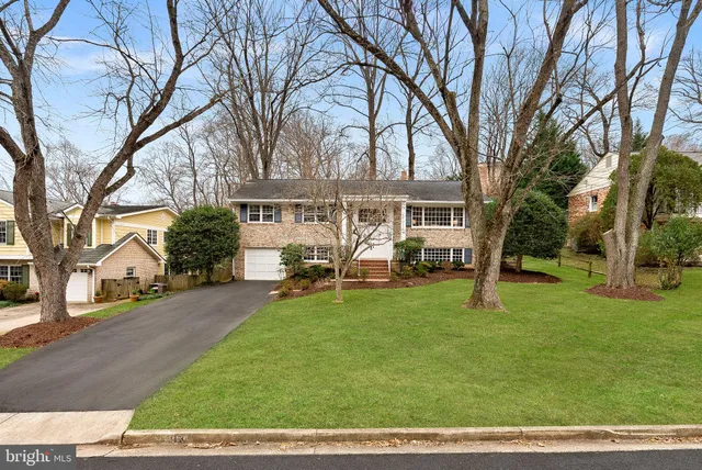 $1,150,000 | 3313 Mill Springs Drive, Fairfax, VA 22031