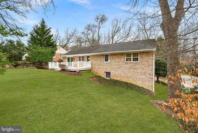 $1,150,000 | 3313 Mill Springs Drive, Fairfax, VA 22031