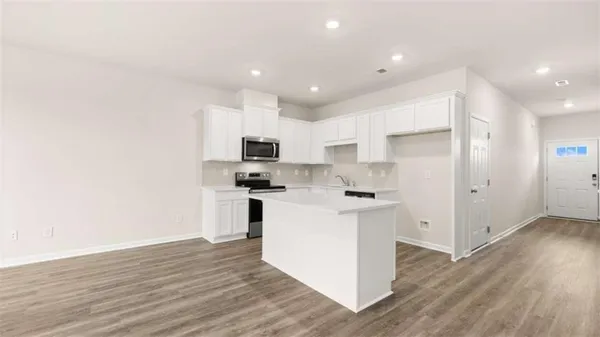 $232,910 | 210 Kenmore Circle, Perry, GA 31069