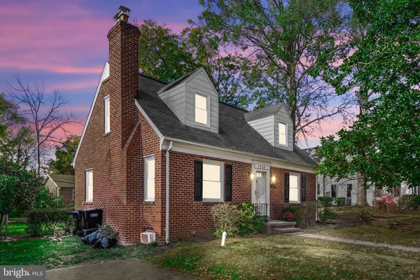 $2,650 | 1714 College Avenue, Fredericksburg, VA 22401