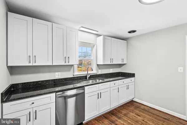 $2,650 | 1714 College Avenue, Fredericksburg, VA 22401