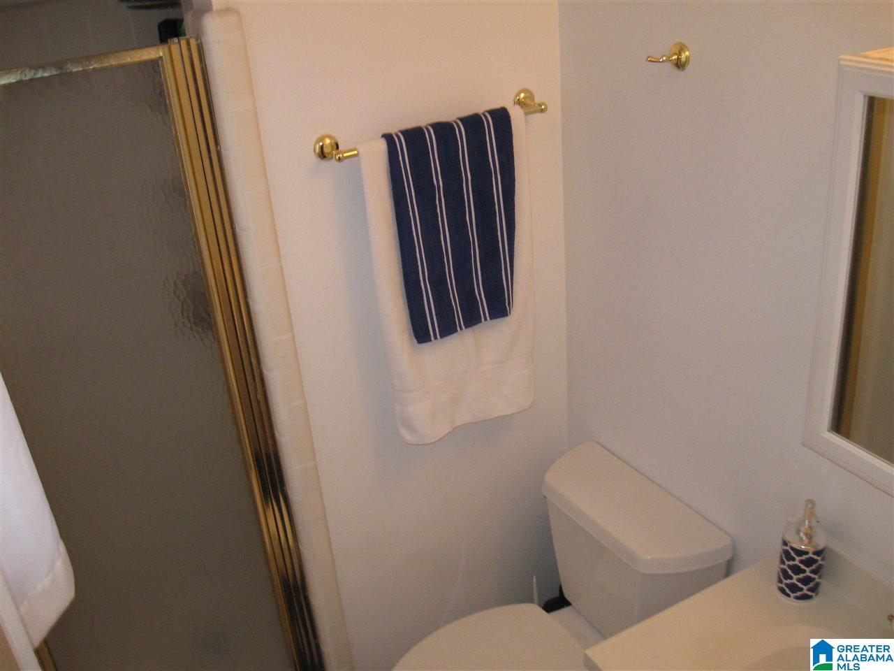 5249 Dresden Road Birmingham, AL 35210 - Photo 13 of 20
