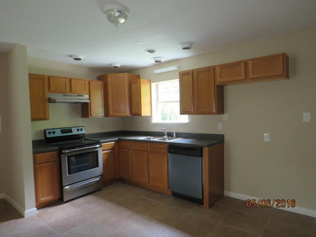 2109 Sandusky Road Knoxville, TN 37912 - Photo 6 of 17 IMG_0012