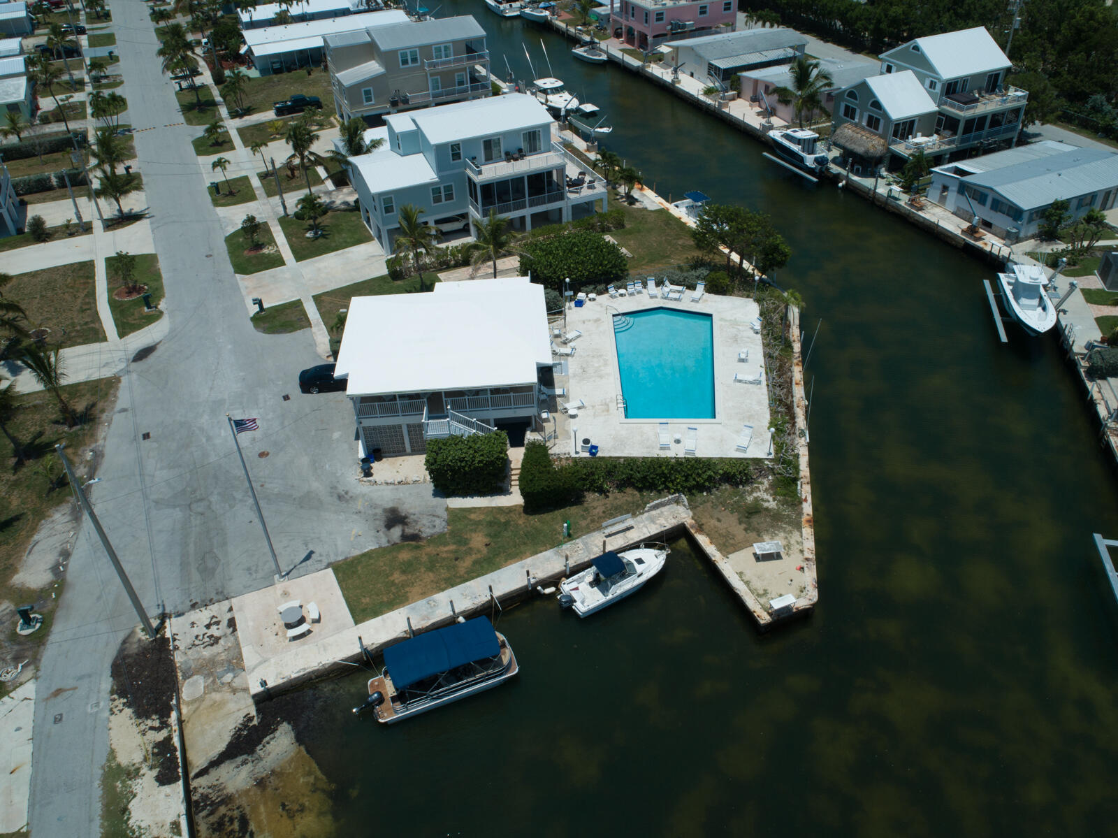 55 Ocean Drive Key Largo, FL 33037 - Photo 52 of 53 an aerial view of residential houses with outdoor space