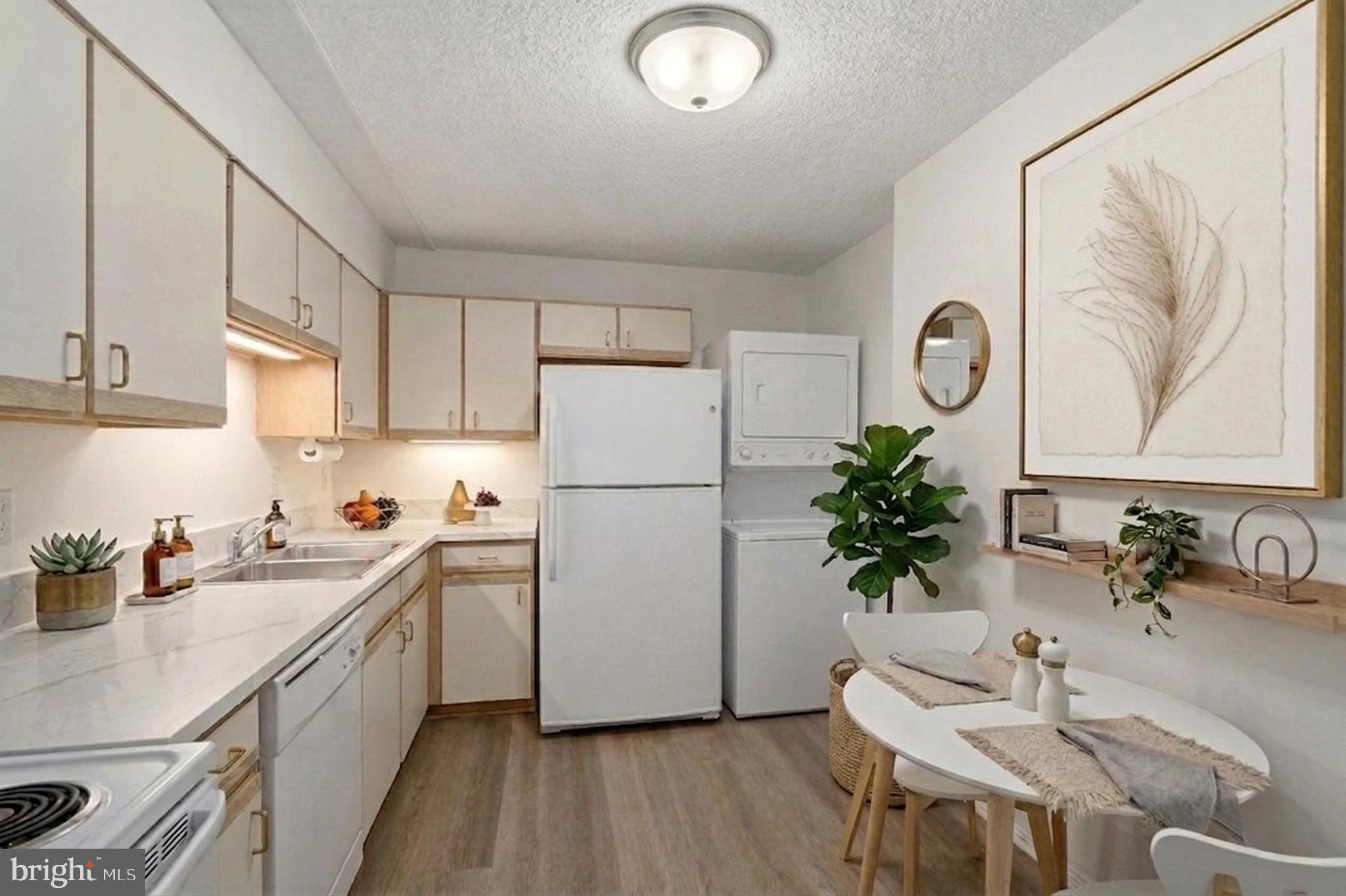 15107 Interlachen Drive, Unit 21006 Silver Spring, MD 20906 - Photo 15 of 29 Kitchen (Virtually Staged)