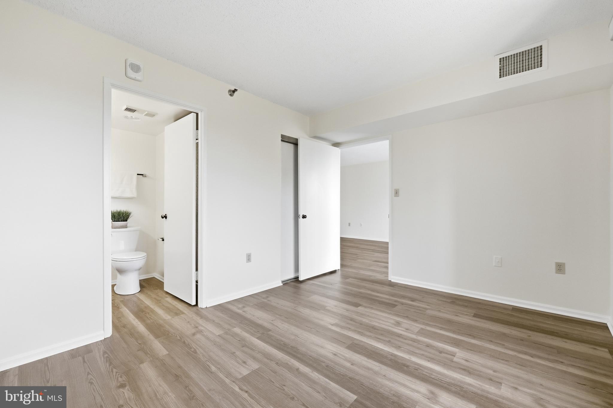 15107 Interlachen Drive, Unit 21006 Silver Spring, MD 20906 - Photo 28 of 29 2nd Bedroom