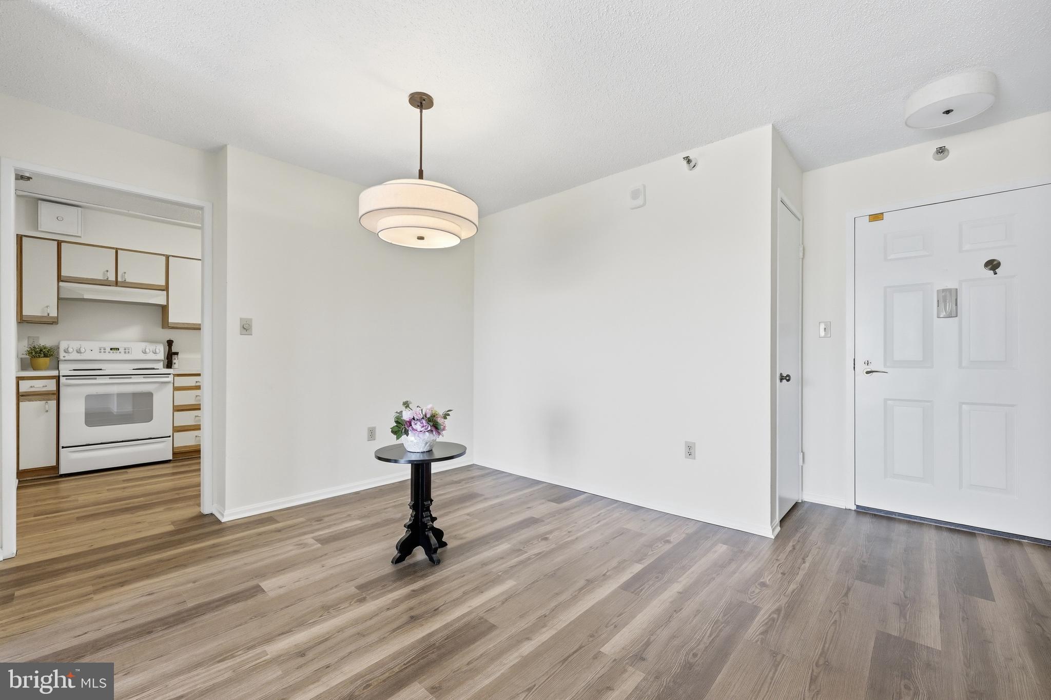 15107 Interlachen Drive, Unit 21006 Silver Spring, MD 20906 - Photo 7 of 29 Dining Room