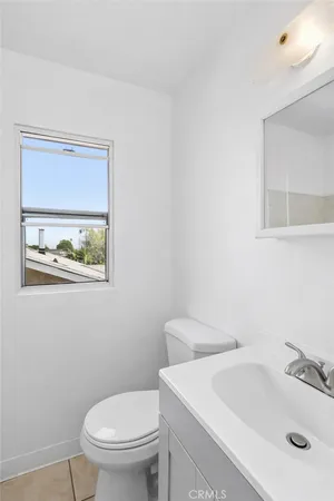 $2,475 | 151 East 95th Street, Unit 1, Los Angeles, CA 90003