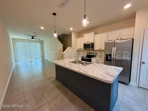 $1,625 | 575 Oakleaf Plantation Parkway, Unit 1608, Orange Park, FL 32065