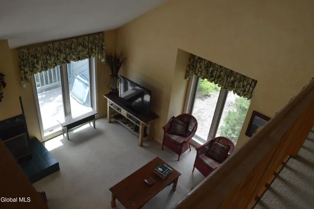 $1,190,000 | 21 Juniper Hill Drive, Bolton, NY 12814