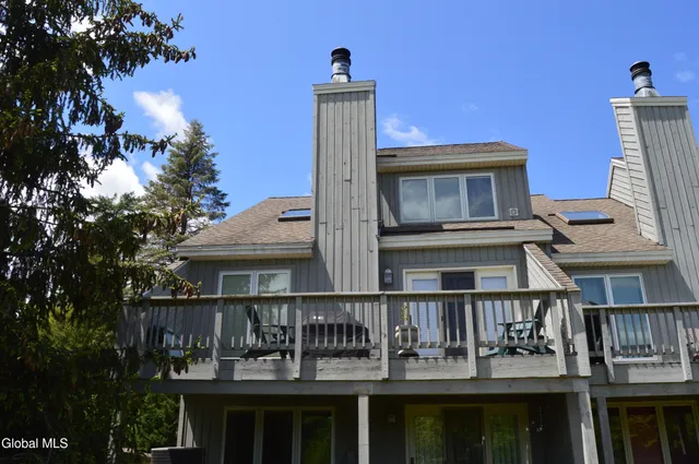 $1,190,000 | 21 Juniper Hill Drive, Bolton, NY 12814