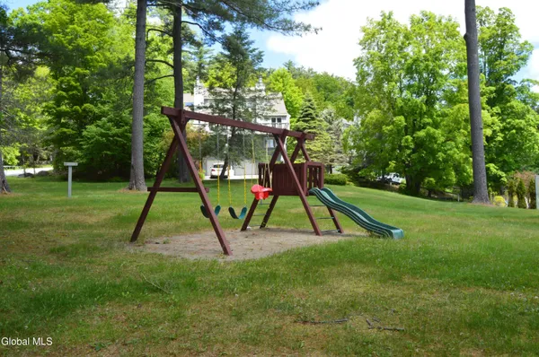 $1,190,000 | 21 Juniper Hill Drive, Bolton, NY 12814