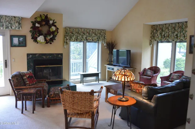 $1,190,000 | 21 Juniper Hill Drive, Bolton, NY 12814