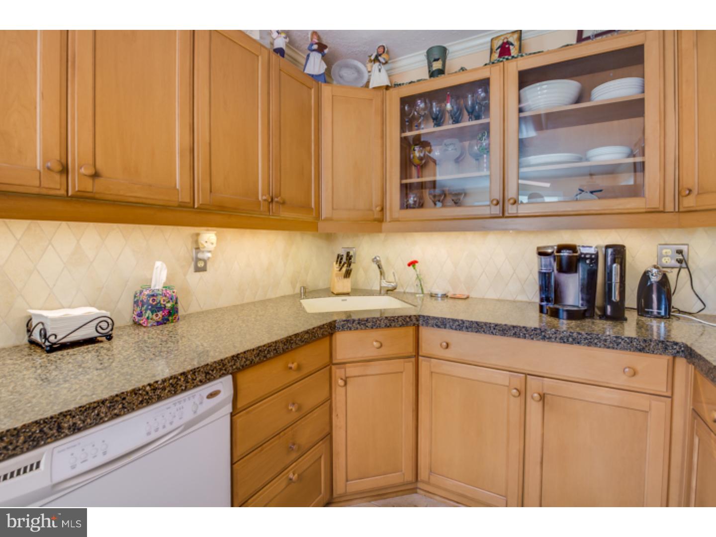 100 6th Street Riverside, NJ 08075 - Photo 8 of 19