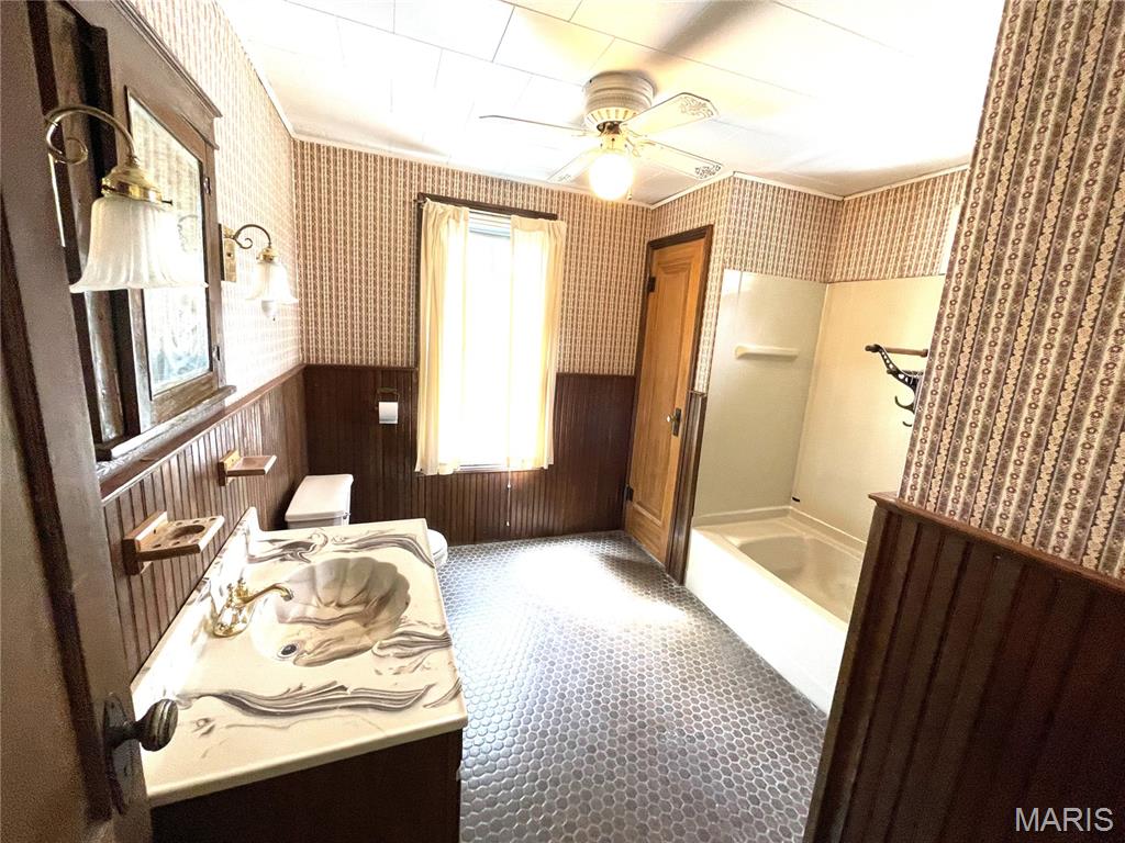 809 Logan Street Alton, IL 62002 - Photo 19 of 23