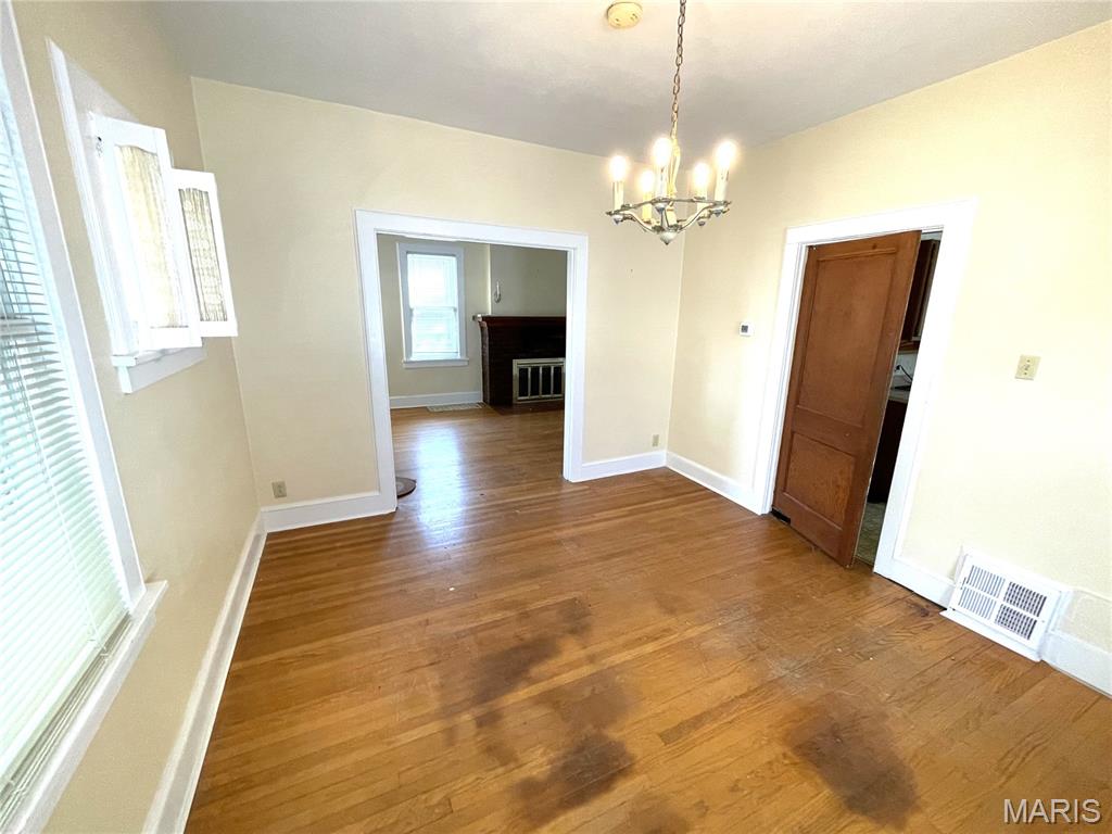 809 Logan Street Alton, IL 62002 - Photo 8 of 23