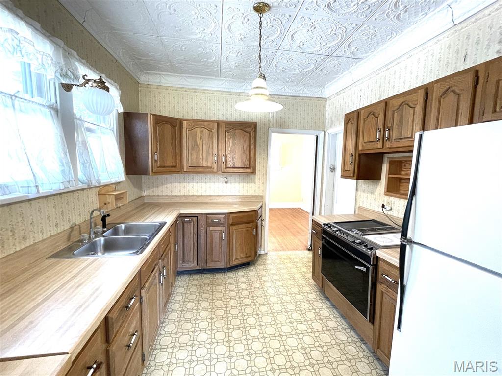 809 Logan Street Alton, IL 62002 - Photo 10 of 23