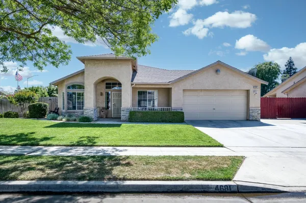 $445,000 | 4681 West Sierra Avenue, Fresno, CA 93722