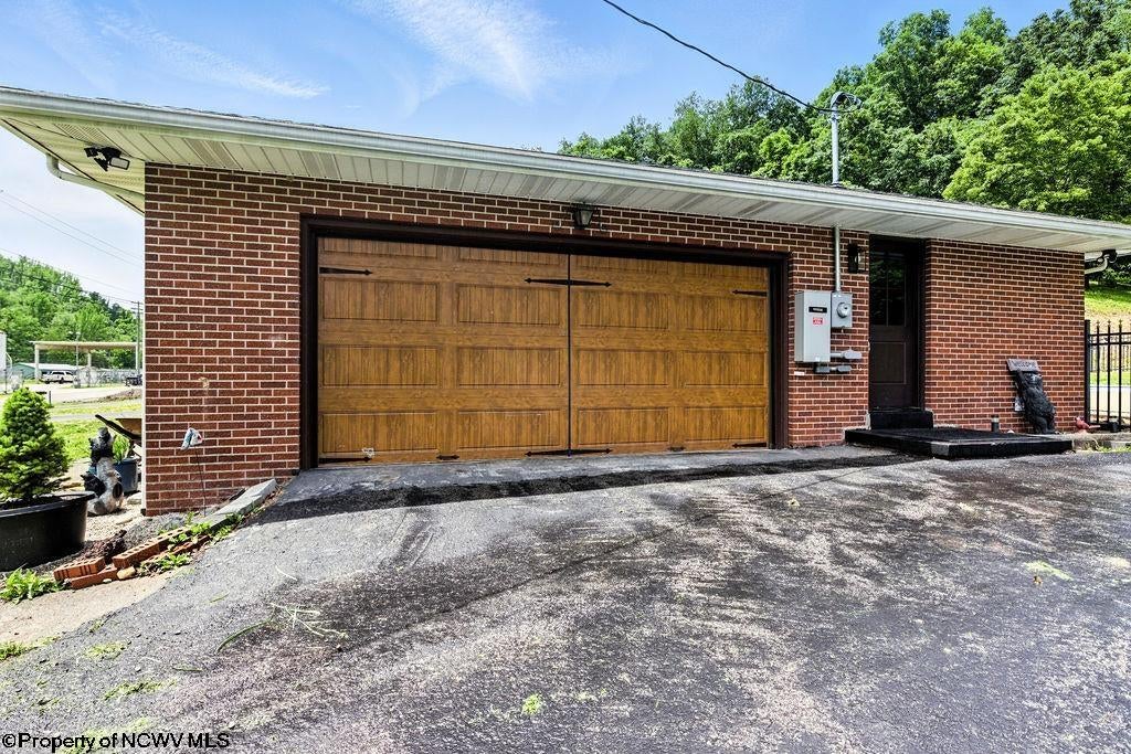 2229 Sun Valley Road Clarksburg, WV 26301 - Photo 46 of 48 Gallery Image 46