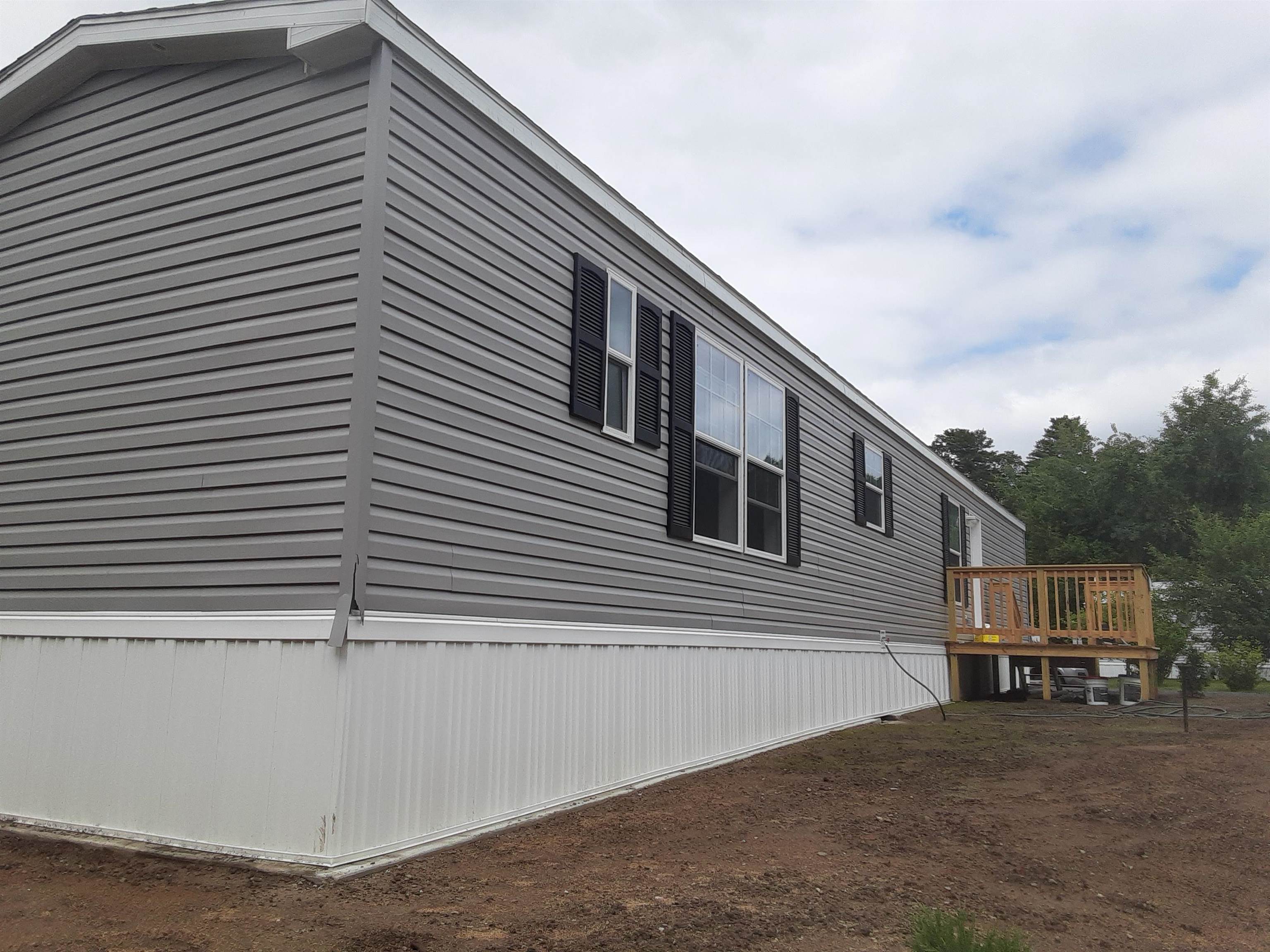 31 Mobile Drive Hudson, NH 03051 - Photo 20 of 37