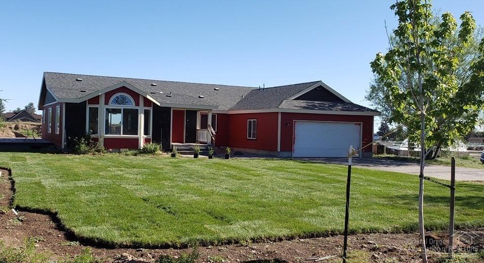 67252 Gist Road Bend, OR 97703 - Photo 1 of 24 Primary Photo