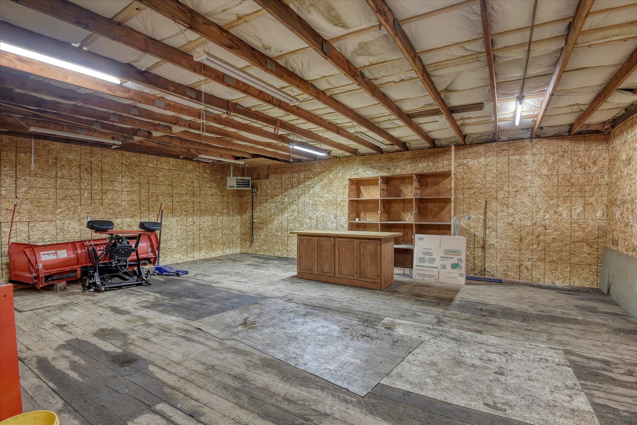 7611 East Bigelow Gulch Road Spokane, WA 99217 - Photo 29 of 41 Gallery Image 29