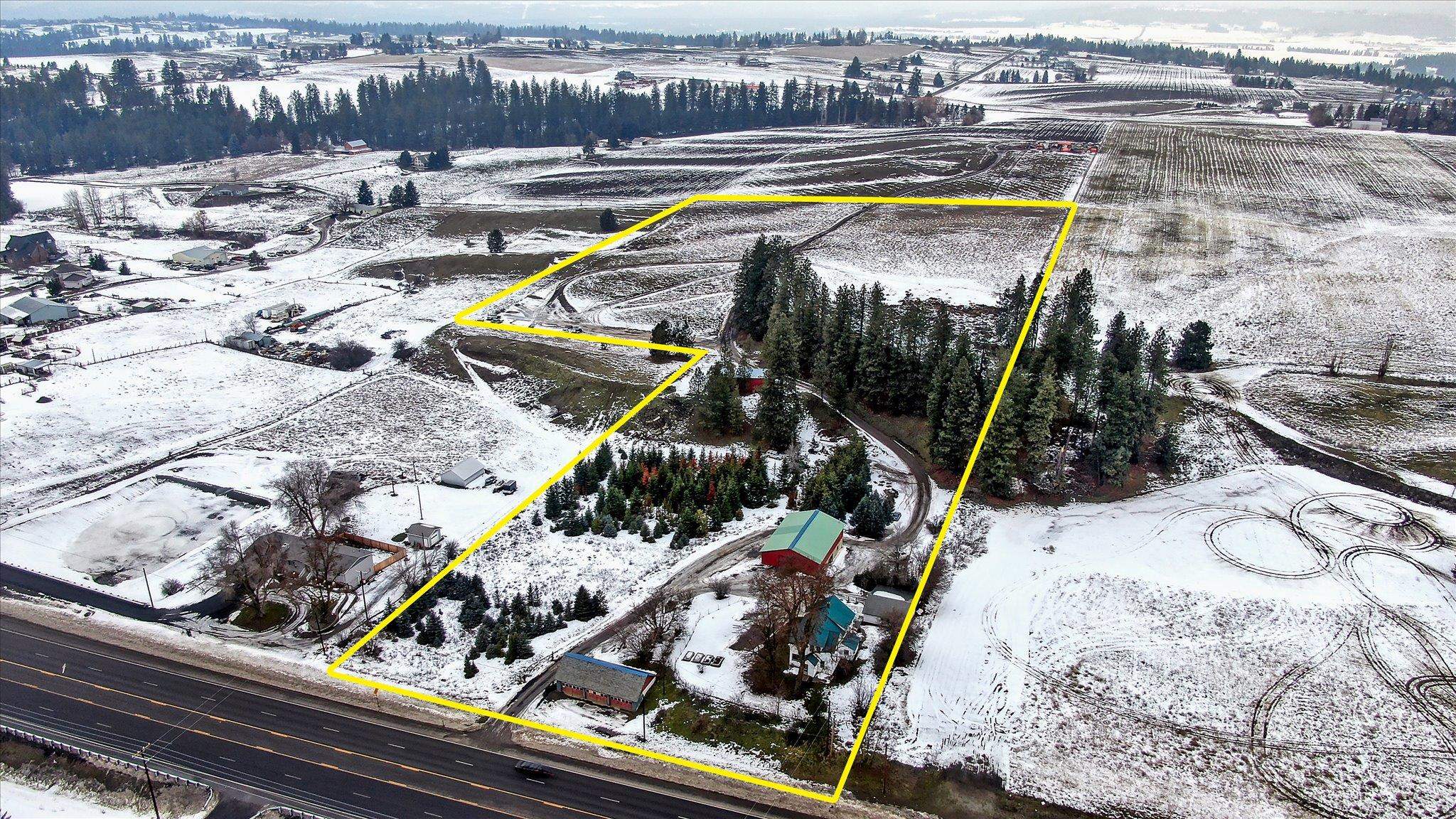 7611 East Bigelow Gulch Road Spokane, WA 99217 - Photo 3 of 41 Gallery Image 3