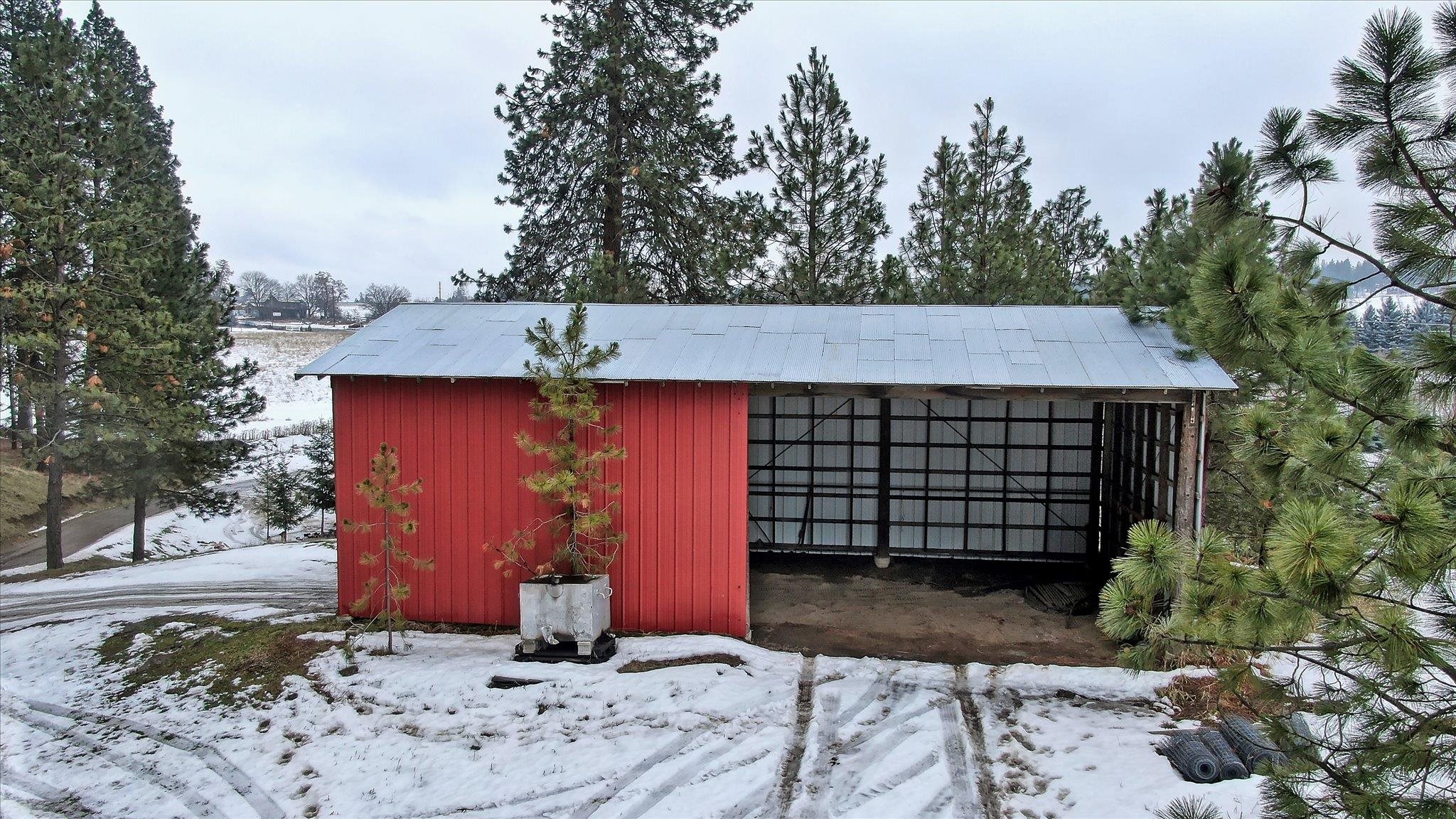 7611 East Bigelow Gulch Road Spokane, WA 99217 - Photo 34 of 41 Gallery Image 34