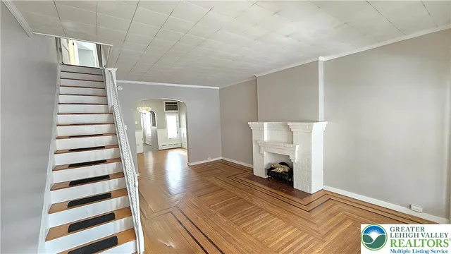a view of livingroom with furniture and fireplace