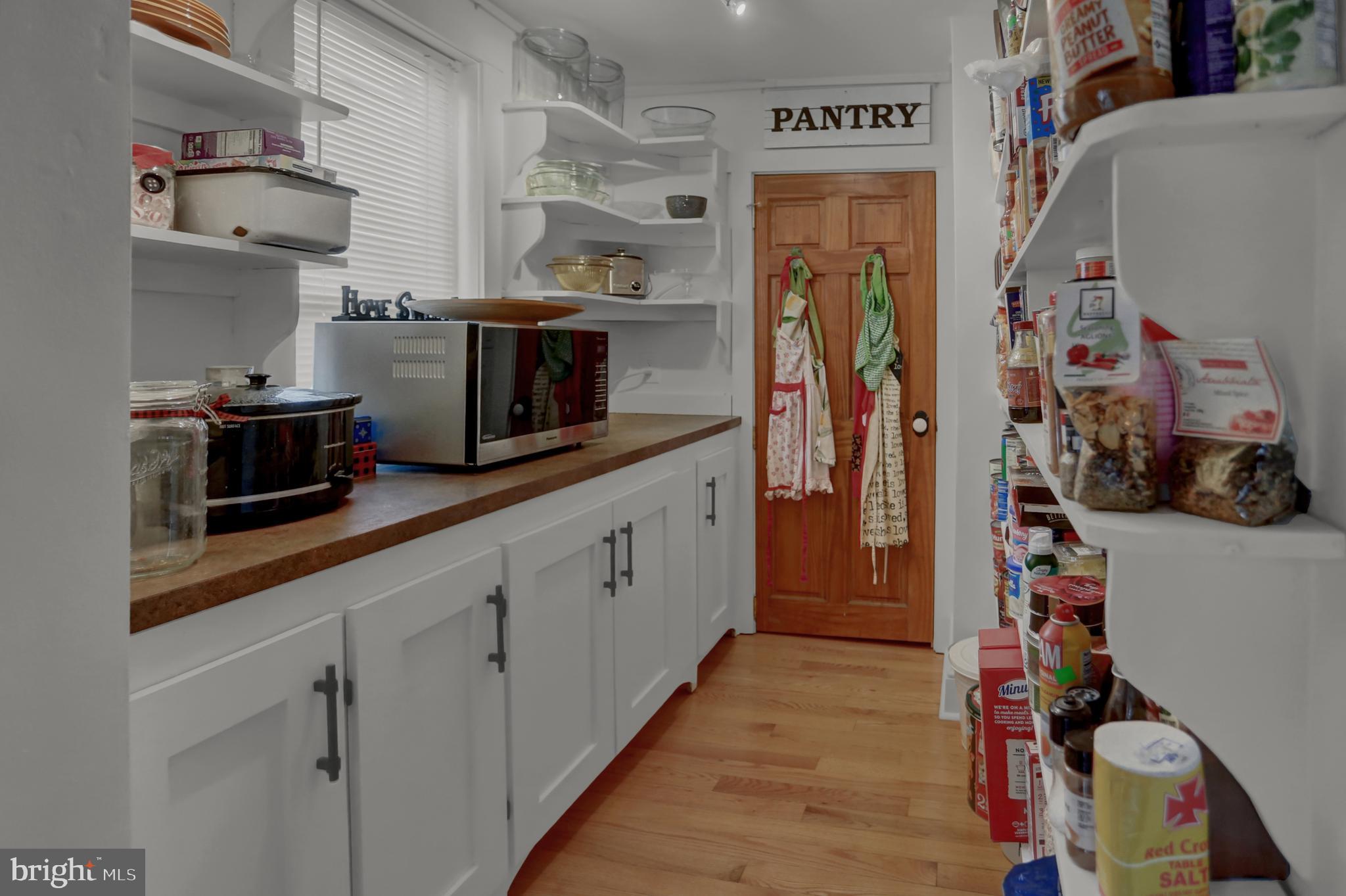 573 Spangler School Road Gettysburg, PA 17325 - Photo 46 of 101 Butler's pantry