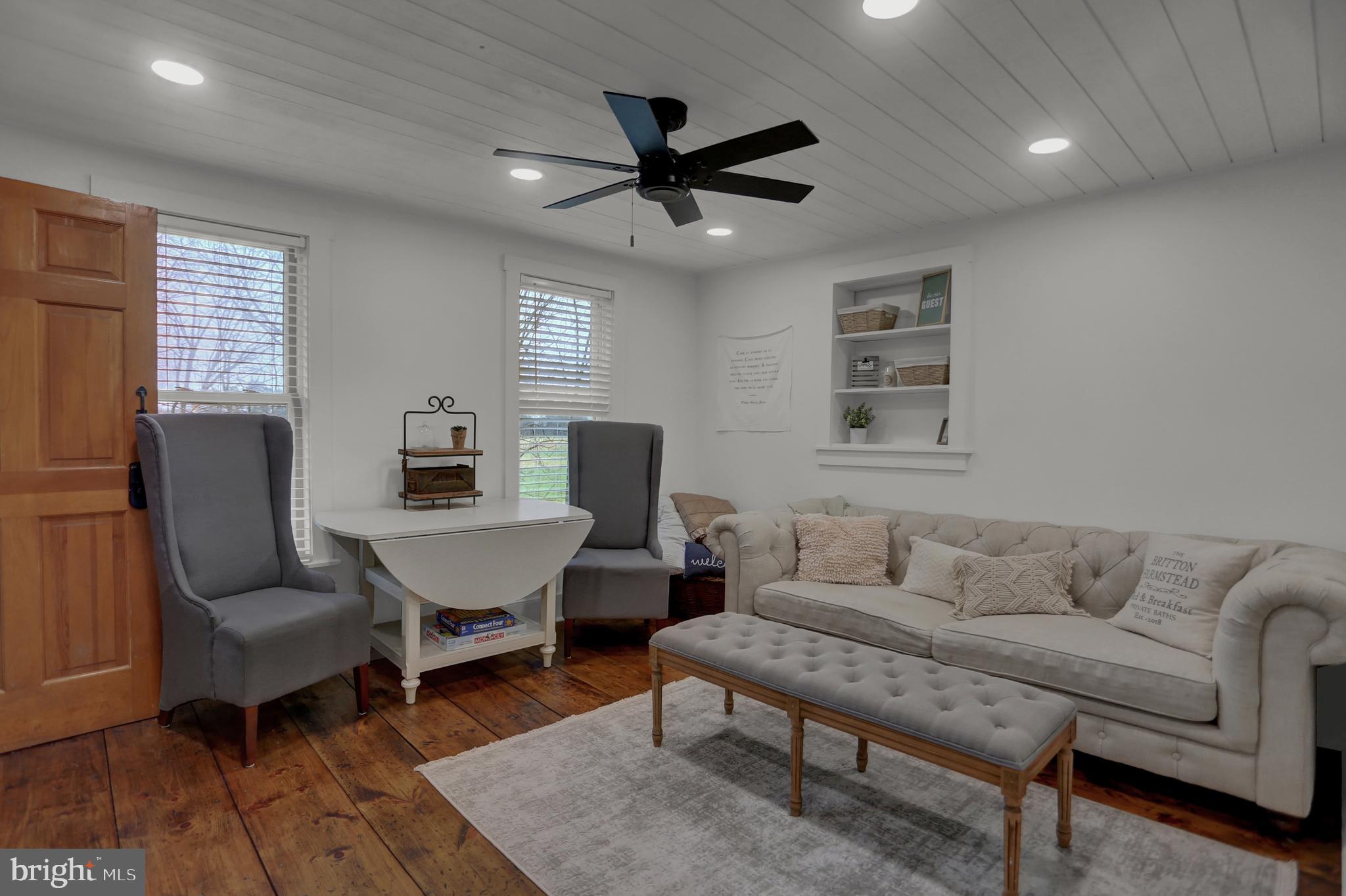 573 Spangler School Road Gettysburg, PA 17325 - Photo 91 of 101 2nd floor parlor