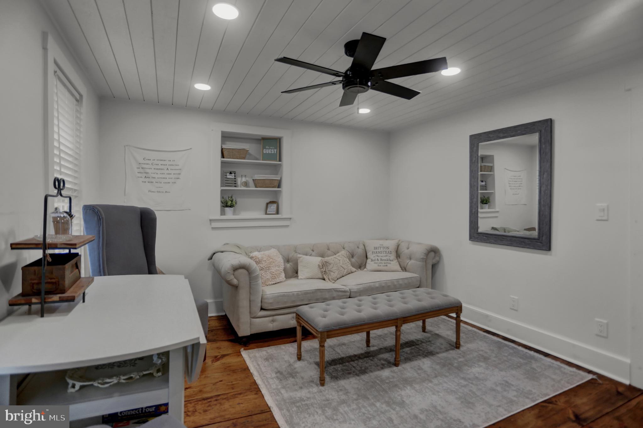 573 Spangler School Road Gettysburg, PA 17325 - Photo 93 of 101 2nd floor parlor