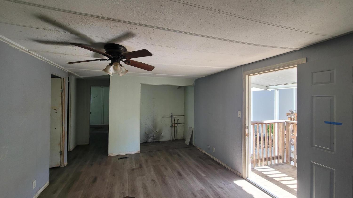 5812 Cedars Road, Unit 47 Redding, CA 96001 - Photo 9 of 13
