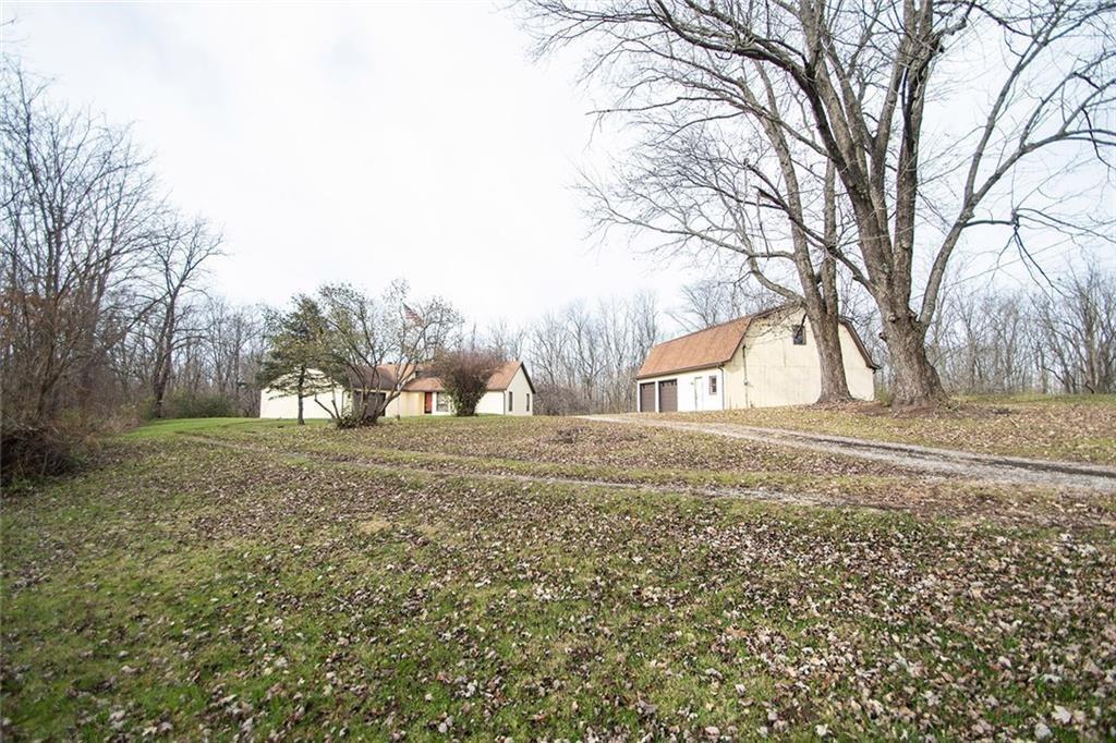 8639 South 75 East Pendleton, IN 46064 - Photo 3 of 36 Gallery Image 3