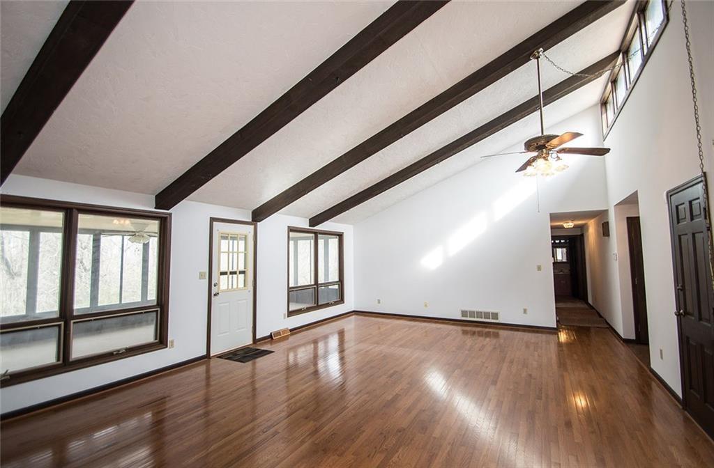 8639 South 75 East Pendleton, IN 46064 - Photo 5 of 36 Gallery Image 5